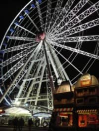 kerstmarkt dusseldorf reuzenrad